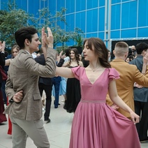 Лучшие студенты Оренбуржья станцевали полонез, галоп, кадриль и вальс