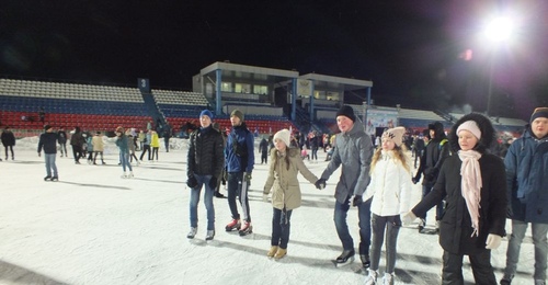 Холодная погода внесла коррективы: в Оренбурге День студента на коньках отменяется