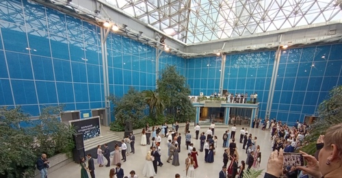 Лучшие студенты Оренбуржья станцевали полонез, галоп, кадриль и вальс