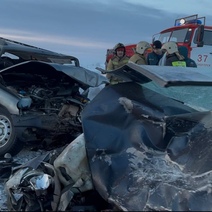 В Оренбуржье в результате страшной аварии погибли два водителя (18+)