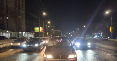 В Оренбурге автомобиль Mitsubishi снес на дороге пенсионерку