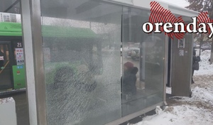 Состояние остановочных павильонов позорит Оренбург