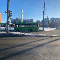 В Оренбурге под колеса автобуса угодила пенсионерка