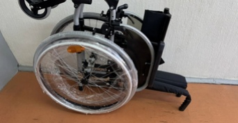 66-летняя жительница Ясного украла инвалидную коляску впрок