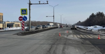 В Оренбургском районе водитель «Рено» сбила пешеходов, переходивших дорогу на «зебре»