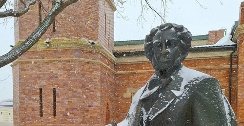 В Оренбурге пройдут мероприятия ко Дню памяти Александра Пушкина (0+)
