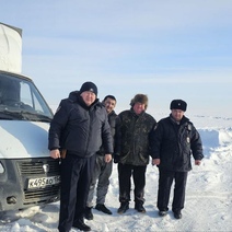 В Красногвардейском районе на полевой дороге ГАЗель увязла в снегу