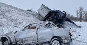 Полиция назвала предварительного виновника страшного ДТП с четырьмя погибшими в Новосергиевском районе (18+)