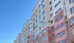 В Оренбурге управляющая компания отключила лифты в десятиэтажном доме