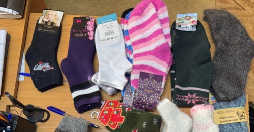 Холодно, однако: в Оренбурге мужчина украл носков на 101 000 рублей