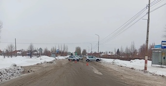 В Бузулуке 86-летний пенсионер вырулил иномарку в автомобиль LADA Granta