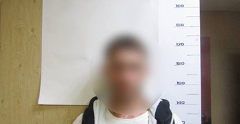 В Оренбурге мужчина, убивший знакомого во дворе многоэтажки, выслушал приговор (18+)