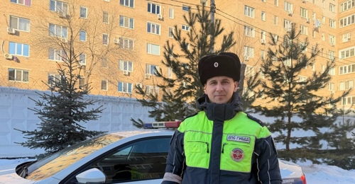 В Оренбурге автоинспектор помог ребенку избежать тяжких последствий для здоровья после приступа