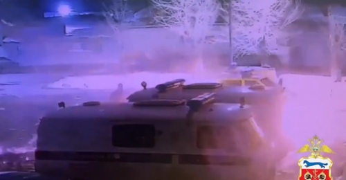 Студент воронежского вуза поджег в Оренбурге полицейский автомобиль