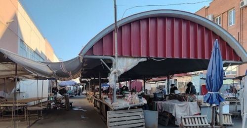 В Оренбурге на Центральном рынке начали сносить торговые точки