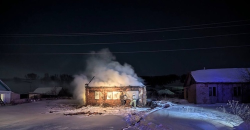 В Бугурусланском районе во время пожара в жилом доме ожоги получил хозяин жилища