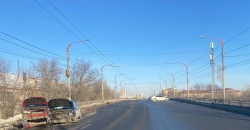 В Промышленном районе Оренбурга крупное ДТП парализовало движение