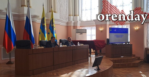 Четверо на одно место: в Оренбурге депутаты  решили, кому работать на постоянной основе