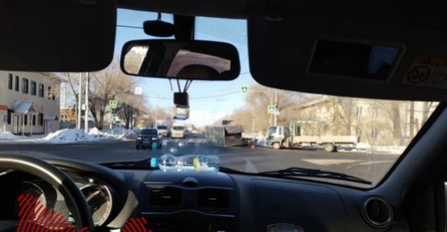 В Оренбурге грузовик потерял на проезжей части кузов