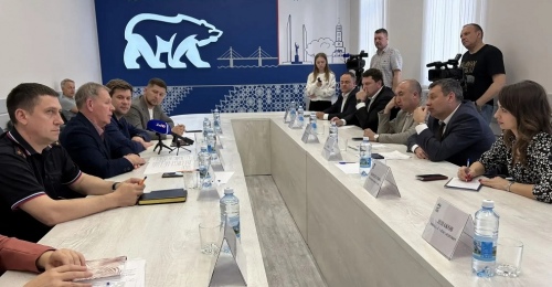 «Единая Россия» предложила срочные меры по исправлению дорожной ситуации в Оренбурге