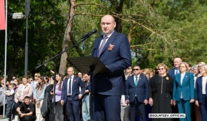 В областном центре пары закружились в майском «Вальсе Победы»