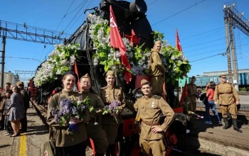 «Поезд Победы» прибыл на станцию Оренбург