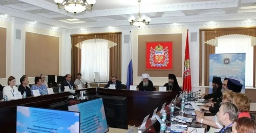В Оренбурге открылся межрегиональный этап Всероссийского конкурса «За нравственный подвиг учителя»  