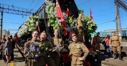 «Поезд Победы» прибыл на станцию Оренбург