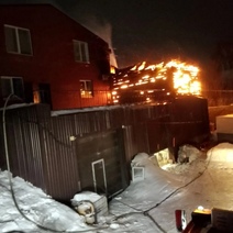 В Новоорском районе пожар в банном комплексе тушили шесть часов