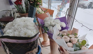 Оренбурженки на 8 Марта предпочитают романтичность или практичность?