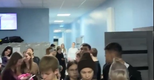 В Минздраве объяснили скопление людей на профосмотре в детской поликлинике Оренбурга