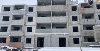 В Оренбурге за смерть работника при строительстве дома перед судом предстанет начальник участка (18+)