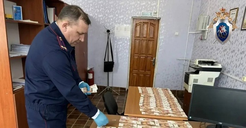 В Оренбургской области задержали мужчину по подозрению в даче взятки пограничнику