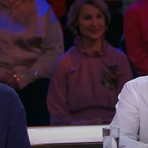 Певшие в домофон ребята из группы «23 микрорайон» из Оренбурга приглашены на 1 канал (16+)