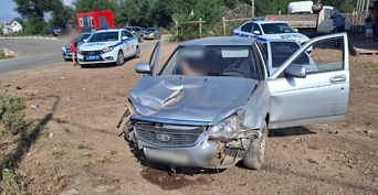 В Оренбурге водитель ВАЗа, сбивший на пьяную голову инвалида-колясочника, выслушал приговор (18+)