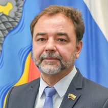 Депутат Оренбургского Горсовета Алексей Кузьмин, обвиняемый в заказном убийстве нескольких человек, не теряет надежду оказаться дома (18+)