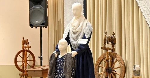 Оренбургские пуховые платки покоряют Брянск