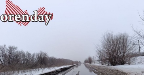 Горнолыжка «Гребени» еще встречает гостей, но проехать туда проблематично