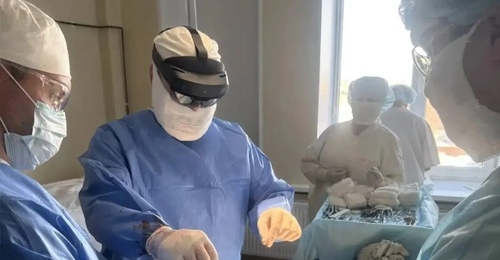 Оренбургские доктора первые в России провели операцию на аорте с использованием дополненной реальности. 