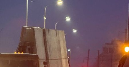 Оренбуржцы просят спасти дорогу от большегрузов