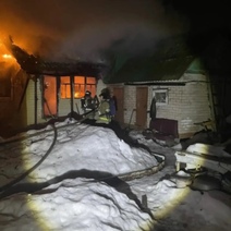 Мужчина пострадал на пожаре в Оренбурге