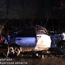 В Бугуруслане пьяный водитель, погубивший пассажира при столкновении с деревом, выслушал приговор (18+) 