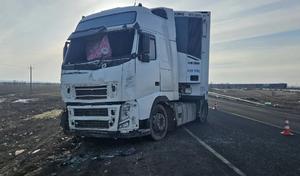 Пять человек пострадали в ДТП с грузовиком на трассе Оренбург-Акбулак