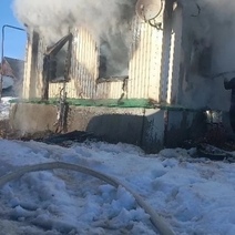 Короткое замыкание и курение: в Оренбуржье во время пожаров погибли двое мужчин (18+)