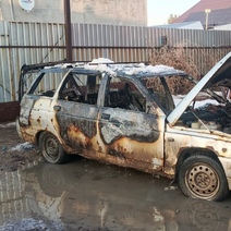 В Оренбургском районе огонь уничтожил автомобиль