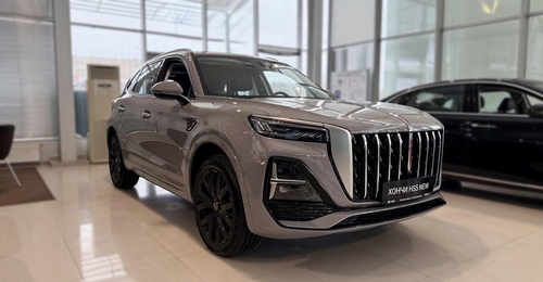 Премиальный характер и доступная цена: HONGQI HS5