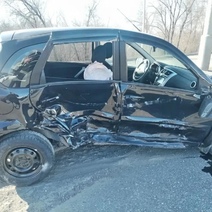 В Оренбурге при столкновении двух иномарок пострадали оба водителя