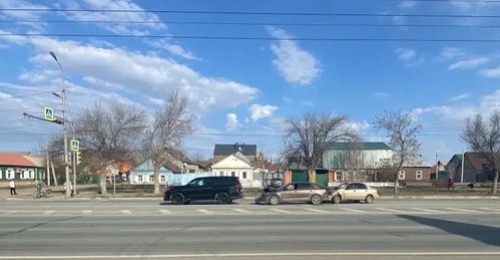 В Оренбурге в ДТП между тремя автомобилями пострадали две 14-летние девочки