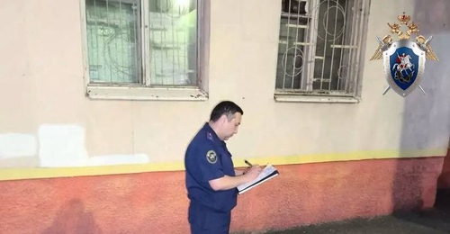 В Оренбурге ребенок разбился насмерть при падении из окна на 9 этаже