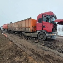 В Переволоцком районе большегруз разрушил дорогу